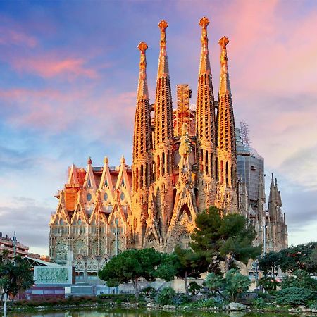ホテル Charming Boat House In Barcelona With Big Terrace And Solarium サン・アドリア・デ・ベソス エクステリア 写真